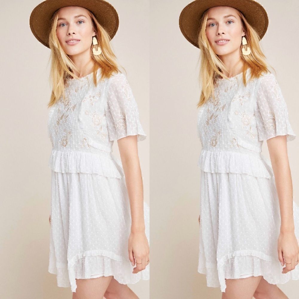 💯 ANTHROPOLOGIE Basilia Embroidered Tunic